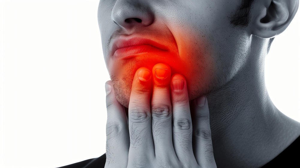 Jaw Problems and Bruxism (Teeth Grinding): Symptoms